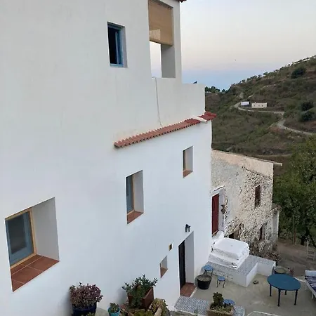 Casa Amigos - La Almendra